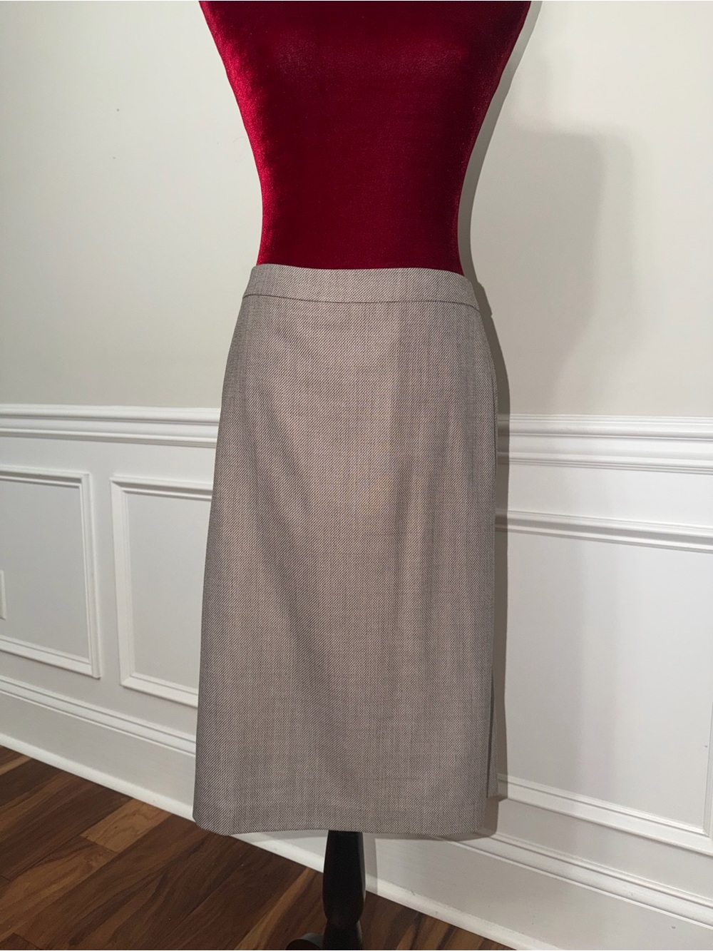LINE by LYNN Korean Designer‎ Wool Blend Pencil Skirt Grey Textured Midi